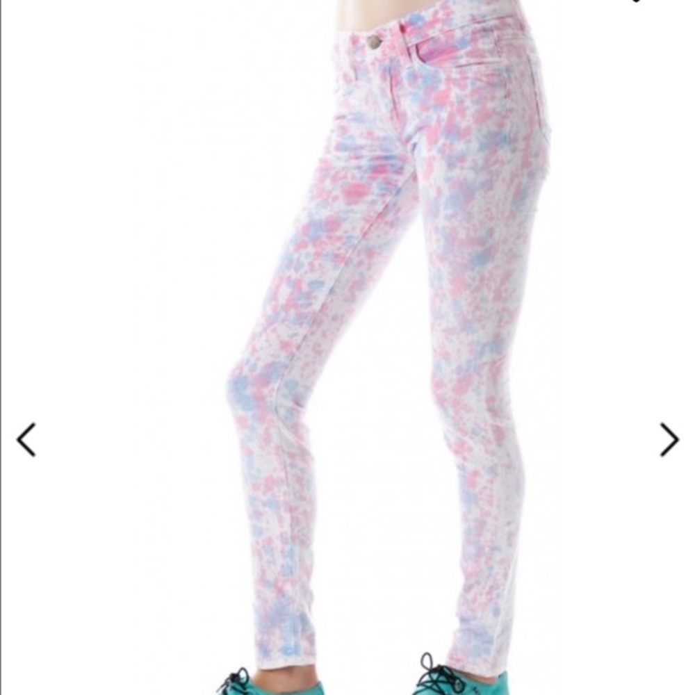 NWT WILDFOX MARIANNE HEARTBEAT SOFT SPLAT JEANS